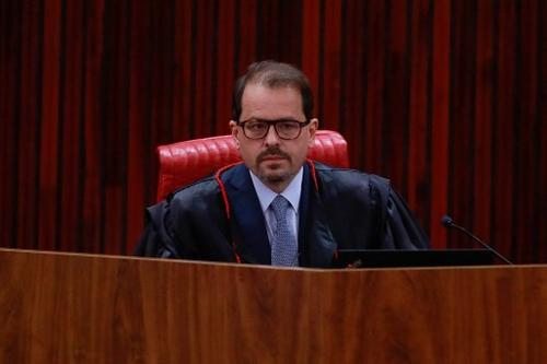 Juicio del TSE contra Jair Bolsonaro