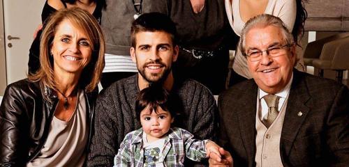 la familia de Piqu&eacute; est&aacute; enojada con Shakira. (Foto: FC Barcelona)