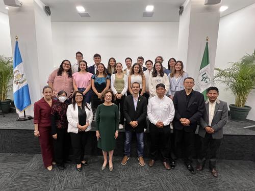 UVG, Telesecundaria, videos, aprendizaje del idioma inglés, Facultad de Educación, Guatemala, Soy502