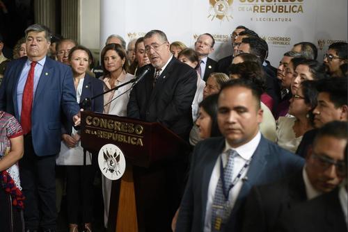 A principios de mayo, el presidente Bernardo Arévalo pidió apoyo a los diputados para "terminar con el ciclo oscuro de Consuelo Porras". (Foto: Archivo/Soy502)