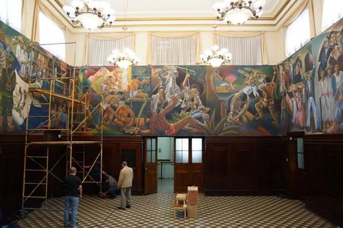 Hace más de 10 años se restauraron parcialmente los murales del Salón del Pueblo. (Foto: Archivo/Congreso)