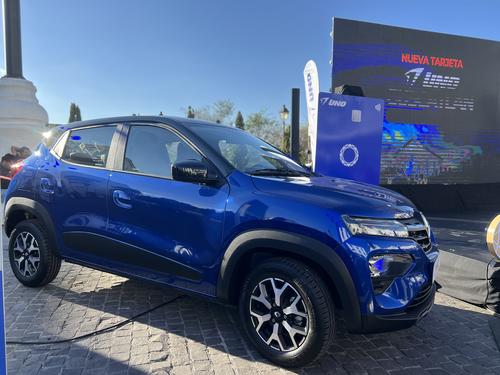 UNO Guatemala, Tarjeta de Cr&eacute;dito, nueva, Visa, UNO CUSCATLAN, Gasolineras UNO, Guatemala, Soy502