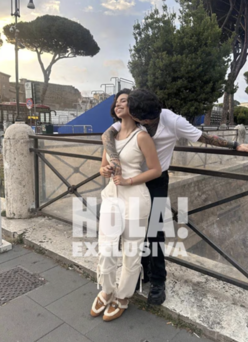 Los famosos dijeron estar muy enamorados. (Foto: Hola!)