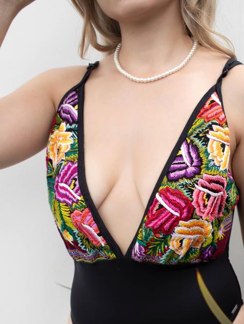 Amalas Swimwear, guatemalteca, Barcelona  3