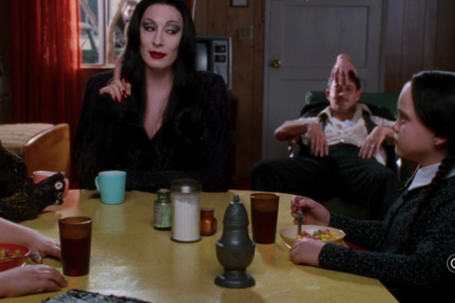 Anjelica Houston y Christina Ricci actuaron en las cintas de 1991 y 1993. (Foto: Archivo)