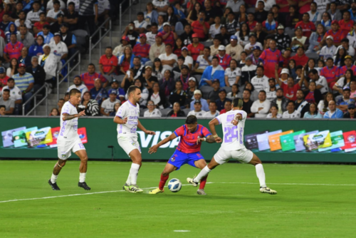 Rojos y cremas se medirían en suelo estadounidense en el marco de las fiestas patrias.