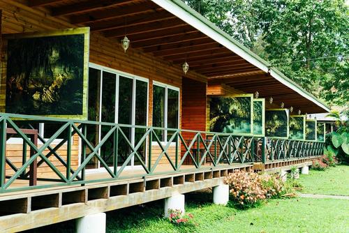 También cuenta con cabañas para hospedarse con capacidad para cinco personas. (Foto: Grutas del Rey Marcos)