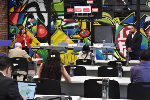 ​​Por primera vez, el GME incorpora indicadores sobre el uso de herramientas digitales e IA en los negocios de reciente creación, informaron expertos de la UFM. (Foto: Estuardo Paredes/Colaboración)
