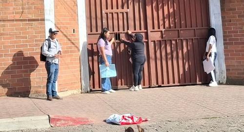 Varios centros educativos públicos en Jalapa fueron cerrados por los padres de familia ante la ausencia de docentes. (Foto: Nuestro Diario/ Archivo)