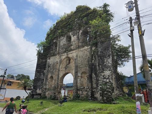 Ruina de San Pablo atrae turistas. (Foto: Surama Rodas/Colaboradora)