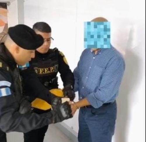 Autoridades lograron lograron ubicar el vehículo y capturar al presunto agresor. (Imagen: captura de pantalla)
