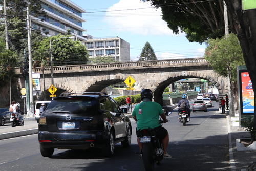 Historia y daños recientes del Puente de los Suspiros. (Foto: Héctor Gómez/Colaborador)