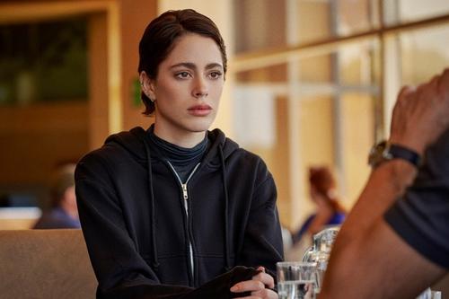 Disney+ estrena la serie que muestra la madurez actoral de Tini. (Foto: X)