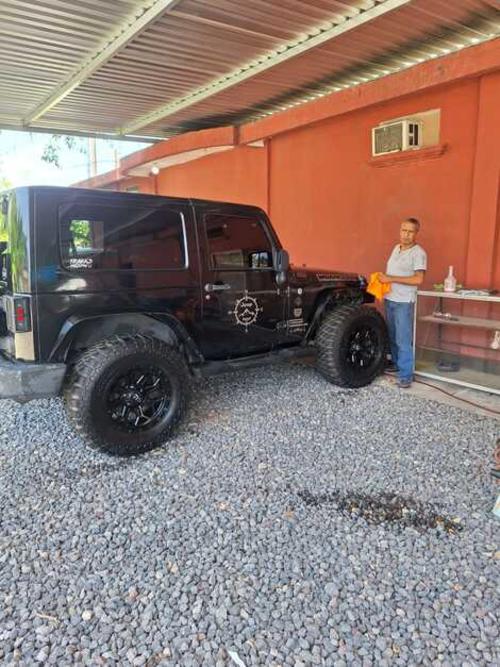 Es importante lavar al menos una vez a la semana el vehículo. (Foto: Ángel Cucuj/Colaborador)