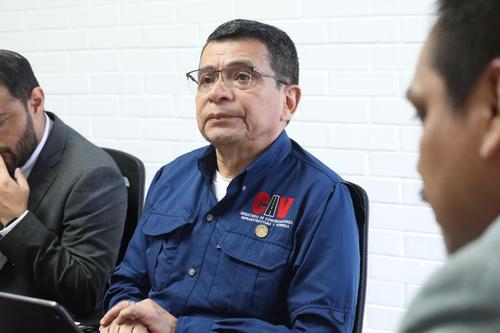 El ministro Miguel Ángel Díaz informó sobre los procesos que están en marcha para implementar la Ley de Infraestructura Vial Prioritaria. (Foto: Congreso)