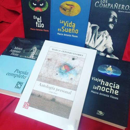 Algunas de las obras literarias de Marco Antonio Flores. (Foto: Redes Sociales Marco Antonio Flores)
