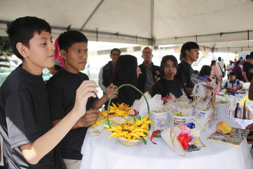 Ser constantes en el mercado ayuda a consolidar un negocio. (Foto: Erick Colop)