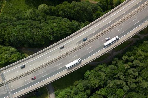 Por medio de la construcción de carreteras de primer orden, se busca solucionar los problemas de movilidad en el área metropolitana. (Foto ilustrativa: Shutterstock)