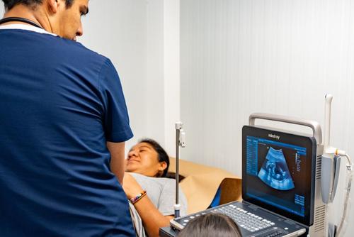 Castillo Hermanos, Guatemaltecos por la Nutrición, informe, resultados, desnutrición, niños, mujeres, Guatemala, Soy502