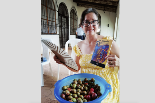 La poeta promueve los paisajes, la historia y la gastronomía de oriente a través de sus redes sociales. (Foto: Redes sociales de Brenda Solís-Fong)