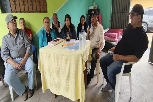 Las personas afectadas por las multas convocaron a una conferencia de prensa. (Foto: Edwards Morales/Colaborador)