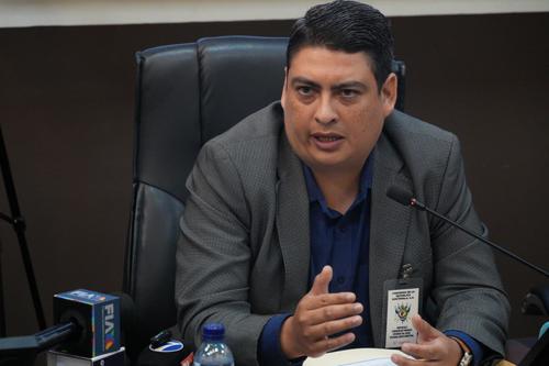 El Director del Hospital de Escuintla, el Dr. Francisco Xavier Marcenaro Rubio. (Foto: Wilder López/Soy502)