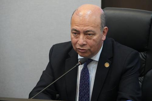 Dr. Francisco Javier Gódinez Jerez, subgerente prestaciones en Salud IGSS. (Foto: Wilder López/Soy502)