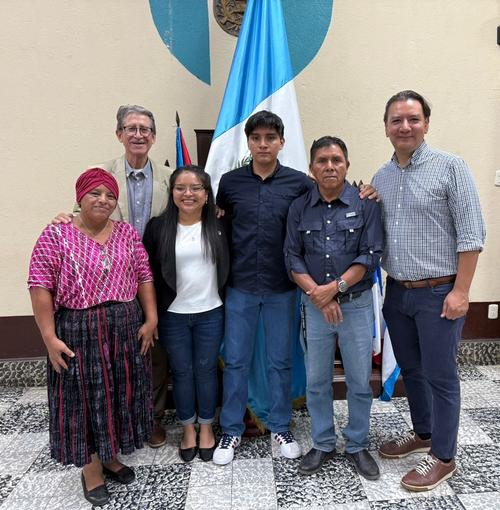 Universales, Yucely Beb Caal, investigadora, liderazgo, estudiantes, Alta Verapaz, San Marcos, Inteligencia Artificial, Guatemala, Soy502