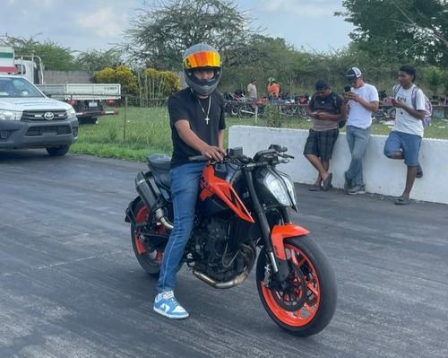 La Motoaceleración es una competencia totalmente inclusiva, ya que en ella compiten pilotos expertos y novatos. (Foto: Guatemala Raceway)