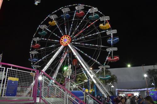 Interfer, plaza, Parque de la Industria, temporada navideña, bazares, shows, familia, Guatemala, Soy502