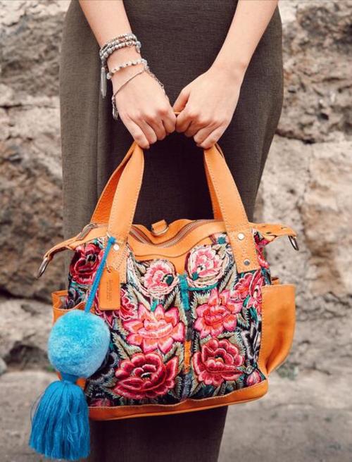 Cada bolso refleja la riqueza cultural de Guatemala.  (Foto: Cortesía: Madre Luna)