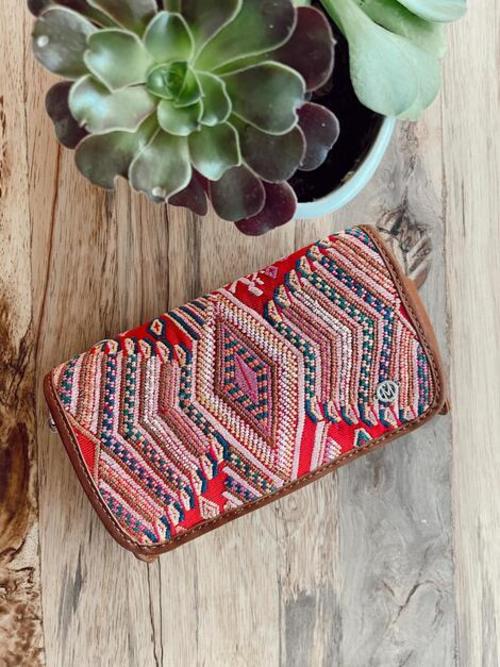 Cada pieza es un testimonio de identidad y resiliencia. (Foto: Cortesía: Madre Luna)