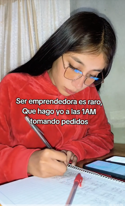 Helen vendía ropa y la promocionaba en sus redes sociales. (Foto: Redes Sociales)