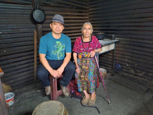 Giovany Coxolcá heredó la tradición oral kaqchikel a través de su abuela materna. (Foto: Cortesía)