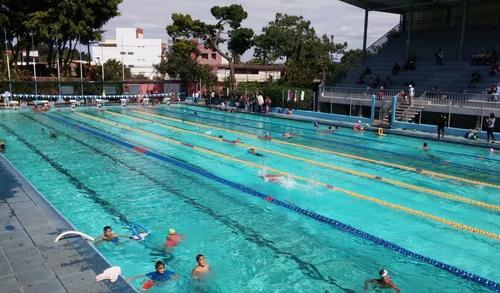 Usuarios manifiestan que esta piscina es esencial tanto para la formación de futuros atletas como para promover la salud de la población. (Foto: CDAG)