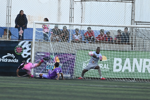 Cabezas aseguró que el equipo está enfocado en poder llegar lo más alto posible y, por qué no, pelear por el título. (Foto: Pedro Pablo Mijangos/Colaborador)