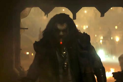 Jason Momoa aparece como Lobo en el adelanto. (Foto: X)