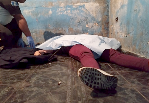 La víctima una mujer de aproximadamente 30 años no fue identificada. (Foto: Hans Lemus/CBV)