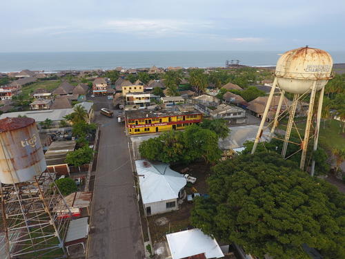 Vista a&eacute;rea del municipio de Champerico. (Foto: Walter Rabanales)
