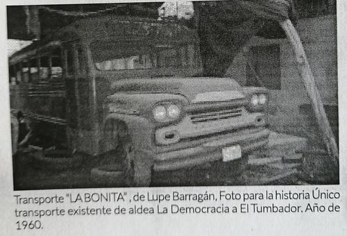 Autob&uacute;s La Bonita, primer transporte p&uacute;blico de El Tumbador. (Foto: Sandy Ochoa)