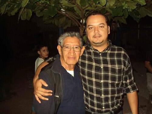 Durante su labor como docente, ayud&oacute; a muchos j&oacute;venes a formarse. (Foto: Cortes&iacute;a Invo)