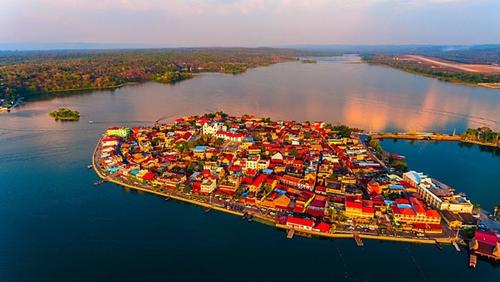 La Isla de Flores ubicada en Pet&eacute;n, refleja lo espectacular de la naturaleza. (Foto: Liberal GT)