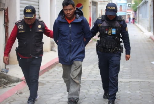 El detenido ten&iacute;a orden de aprehensi&oacute;n desde el 9 de diciembre de 2025. (Foto: PNC)