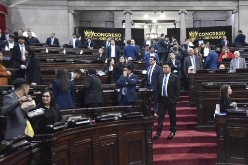 El an&aacute;lisis de Congreso Eficiente revel&oacute; que la asistencia promedio de los diputados al pleno en 2025 fue del 77 %, por debajo de los niveles registrados en 2024. (Foto: Archivo/Soy502)