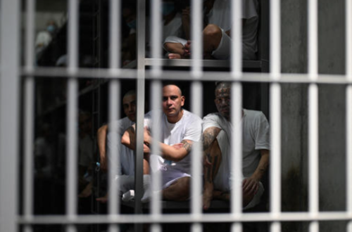 Algunos privados de prisi&oacute;n fueron condenados a penas de por vida debido a sus cr&iacute;menes. (Foto: AFP)