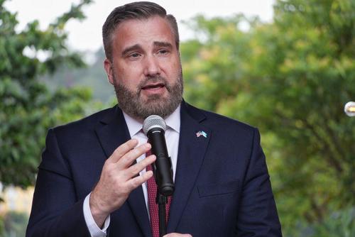 Tobin Bradley, embajador, Estados Unidos, retiro, Guatemala