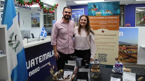 Emprendedores en el evento realizado por el consulado. (Foto: MINEX)