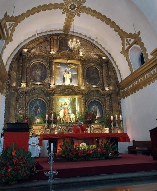 La imagen del patrono del municipio permanece en el altar mayor de la parroquia. (Foto: Archivo)