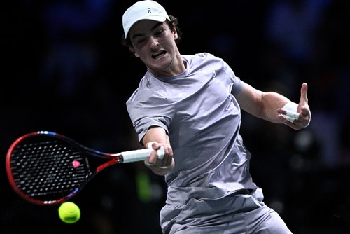 Fonseca es el brasile&ntilde;o m&aacute;s joven en ganar un t&iacute;tulo en ATP y el primero a nivel sudamericano desde P&eacute;rez Rold&aacute;n en 1987. (Foto: AFP)