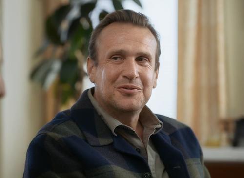 Jason Segel interpreta al protagonista de la serie. (Foto: X)